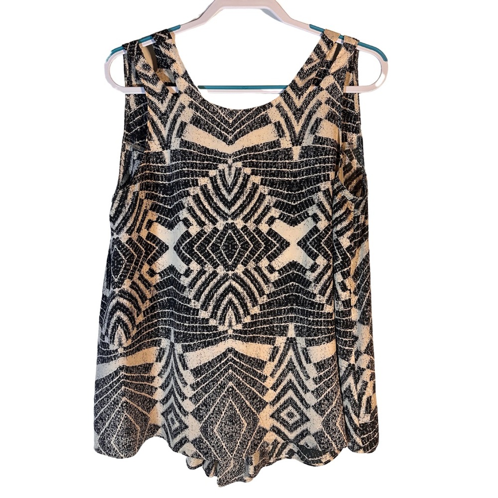 fynn & rose (Anthropologie) Black & White/Cream Geometric Print Tank